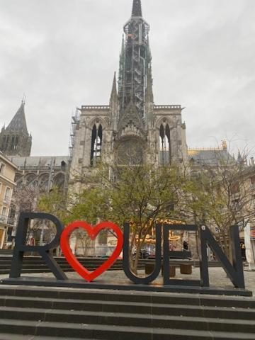 Chez Virginie Agreable Centre Parking Apartment Rouen Luaran gambar